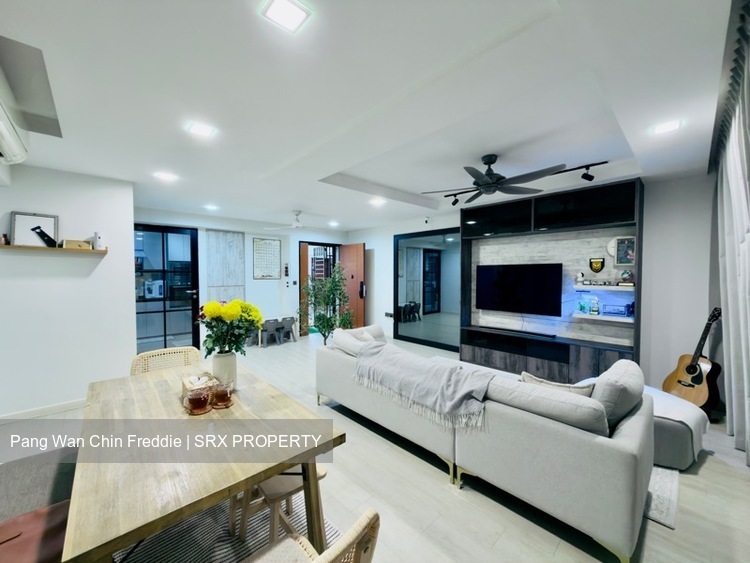 Blk 547A Segar Vale (Bukit Panjang), HDB 5 Rooms #557054221